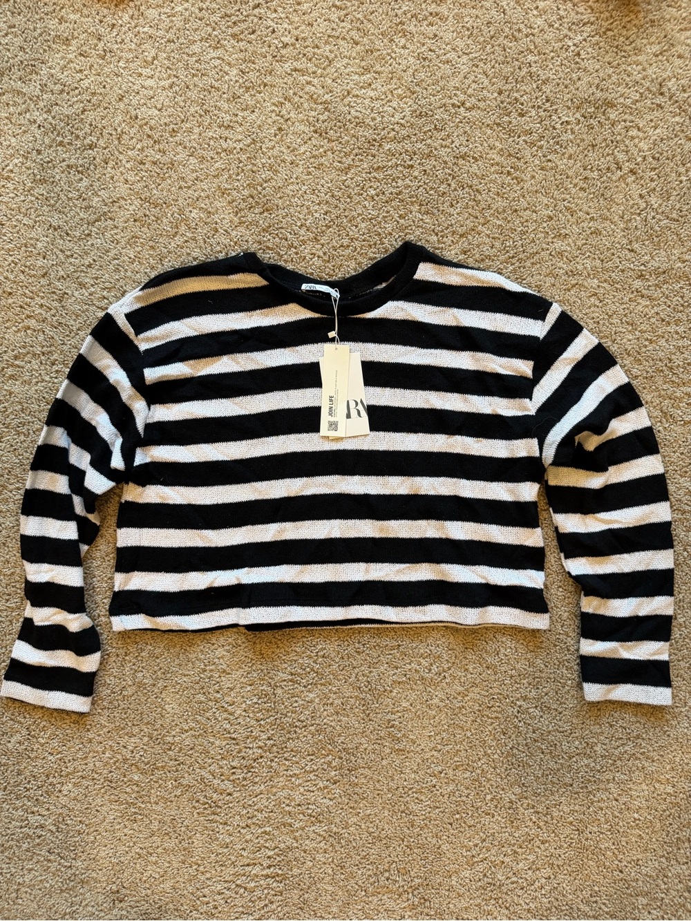 Zara Black & White Striped Cropped Long Sleeve Tee